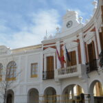 Si eres extranjero y quieres votar en mayo en Manzanares, esta información te interesa