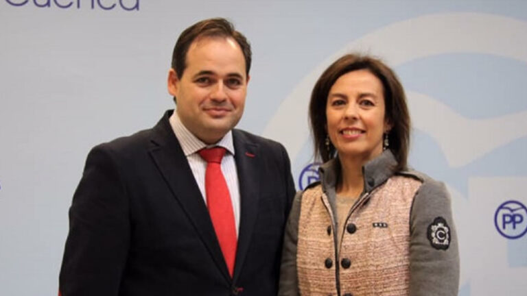 Moya se presenta como candidata del PP a gobernar Cuenca recordando a su padre