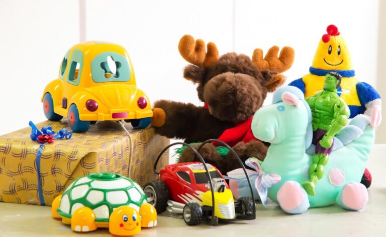 Organizan una recogida extraordinaria de juguetes en Cáritas Cuenca tras sufrir un robo a dos días de Reyes