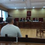 El acusado de maltrato y de obligar a abortar a su pareja declara no acordarse de los episodios violentos