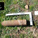 Hallan un proyectil, posiblemente de la Guerra Civil, en un paraje cercano a Alcázar de San Juan
