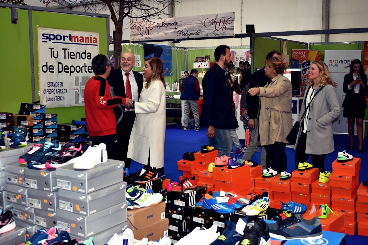Arranca la X Feria del stockaje de Socuéllamos “Feristock 2019” en la Plaza de la Constitución
