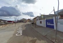 Un trabajador, herido tras precipitarse desde de cuatro metros en una almazara de aceite de Los Navalmorales