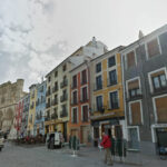 Un incendio en la Plaza Mayor de Cuenca se salda con 6 afectados leves