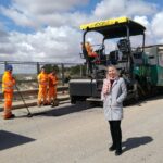Continúan las obras del nuevo campo de fútbol y del puente de la carretera de Villarrobledo