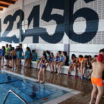 Más de 160 niños se reúnen en Manzanares en una competición provincial de natación