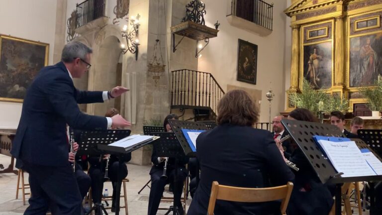 El concierto de marchas procesionales da comienzo a la Semana Santa de Pastrana