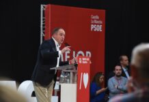 Sáez (PSOE) no descarta estudiar ofrecer una concejalía para Ciudadanos en Albacete