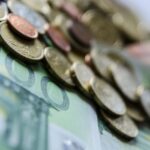 ‘Por qué son necesarios los impuestos’ , por Paula Fernández