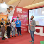 La UCLM muestra en FENAVIN su potencial académico en al ámbito vitivinícola