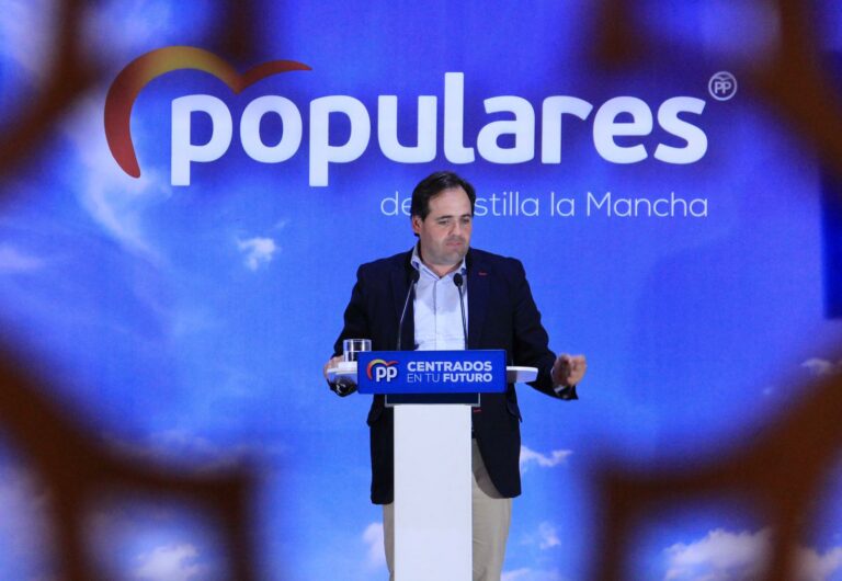 Núñez anuncia que legalizará todos los pozos de Castilla-La Mancha