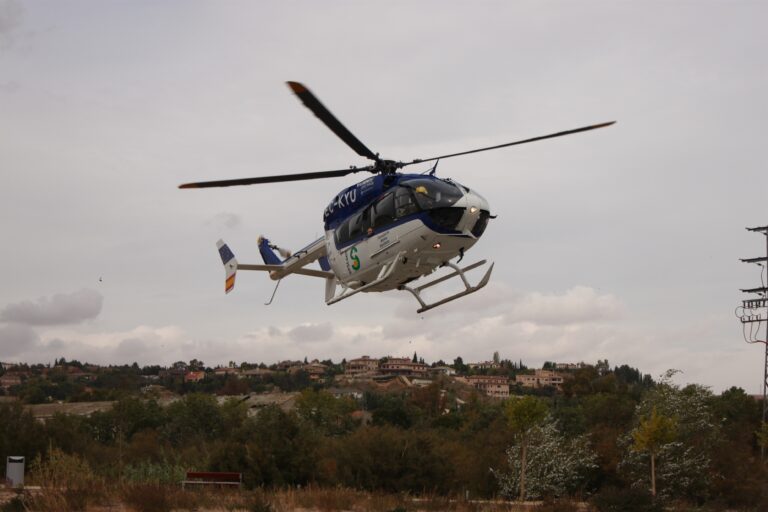 Rescatado un piloto de helicóptero en Buenache de la Sierra tras sufrir un accidente