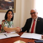 Nuevo convenio del Ayuntamiento de Manzanares con el IES Azuer, valorado en 4.000 euros