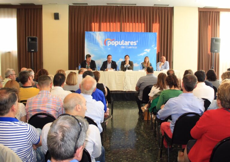 Agudo recuerda que el PP continúa trabajando para gobernar en el máximo número de ayuntamientos de la región