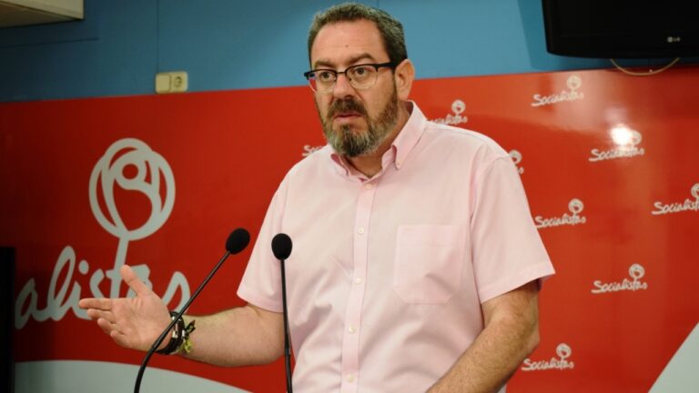 Otro diputado del PSOE deja su acta en las Cortes regionales