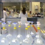 Los resultados de los cultivos de casos sospechosos de listeria en Cuenca tardarán seis días en conocerse