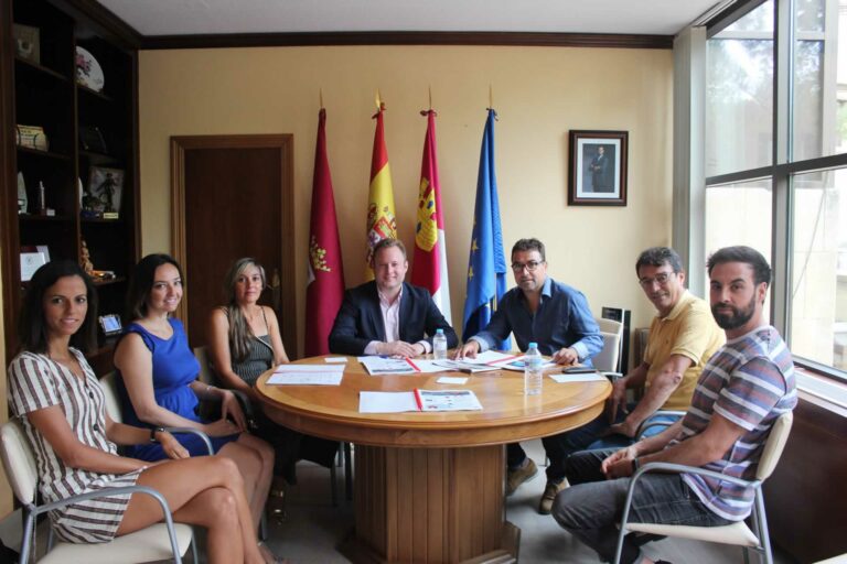 Casañ insiste en la importancia de promocionar el deporte entre los jóvenes de Albacete