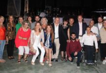 Alcalde y Vicelalcalde de Albacete asisten a la verbena popular organizada por FAVA