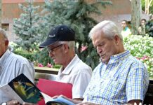 Comienza el reparto de los 90.000 ejemplares de la programación de la Feria de Albacete