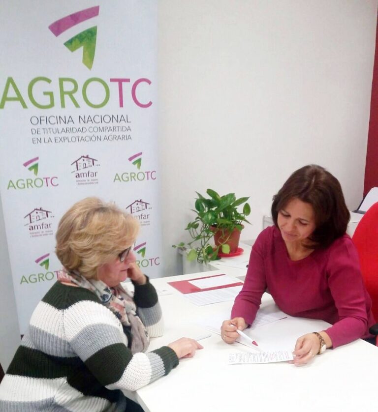 AMFAR detecta la descoordinación administrativa como obstáculo principal en el trámite de la Titularidad Compartida de las Explotaciones Agrarias