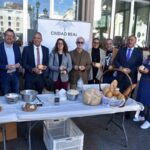 Unas 5.000 piezas de pan repartidas en Ciudad Real con motivo del Día del Pan