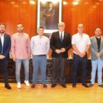 Tres nuevos agentes se incorporan al equipo de policías locales de Manzanares