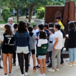 Visitas guiadas para escolares de La Roda de la exposición escultórica “Arte en la calle”