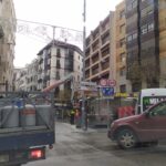 Bomberos sanean cornisas y revisan fachadas en Cuenca