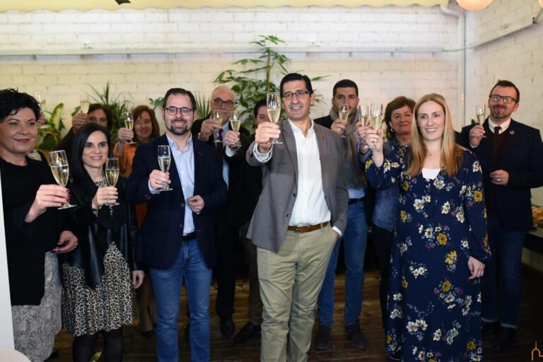 Caballero desea que haya Gobierno en España para que la Diputación siga siendo la locomotora de la provincia Caballero desea que haya Gobierno en España para que la Diputación siga siendo la locomotora de la provincia