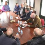 José Juan Fernández se reúne en Argamasilla de Alba con la comunidad de regantes