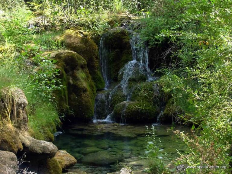El Gobierno regional dotará al Nacimiento del Río Cuervo de un nuevo recurso que ofrecerá más servicios a sus visitantes