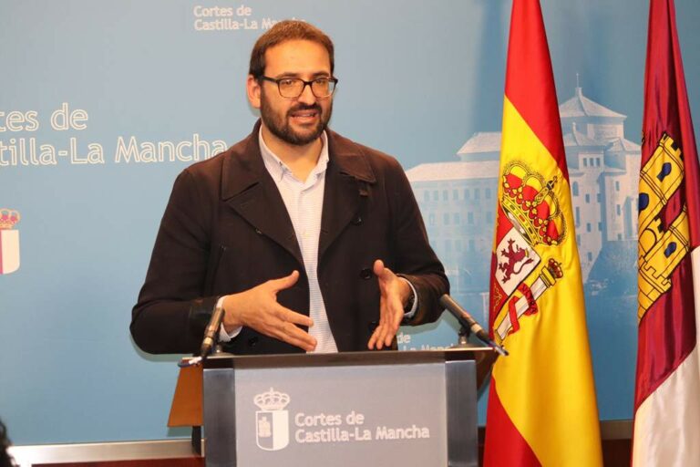 PSOE acusa al PP de perder credibilidad «por ponerse al lado de los intereses del Levante y de Vox»
