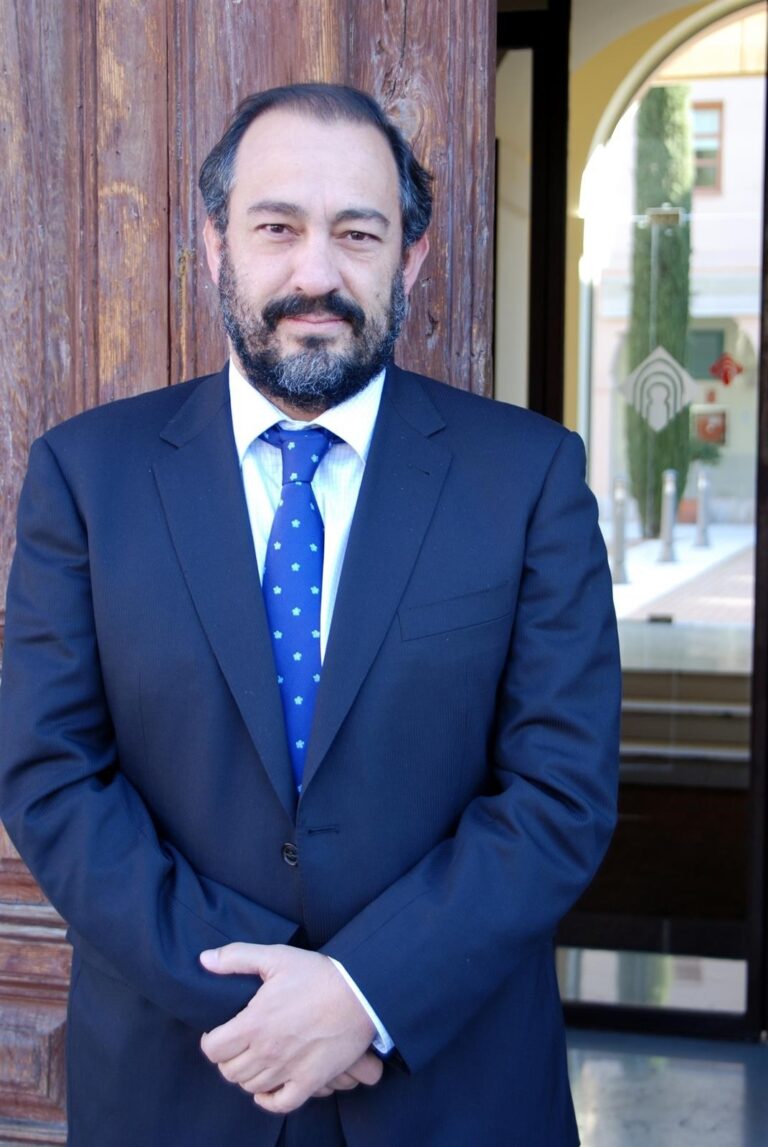 Garde no descarta presentarse como candidato a rector de la UCLM: «Todo tiene su tiempo y forma»