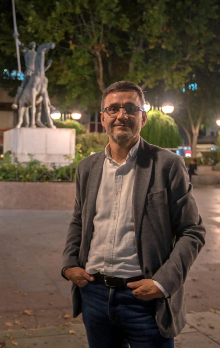 Podemos acusa a Page de hacer oposición a Sánchez y quiere aprovechar el hueco electoral que deja a su izquierda en C-LM