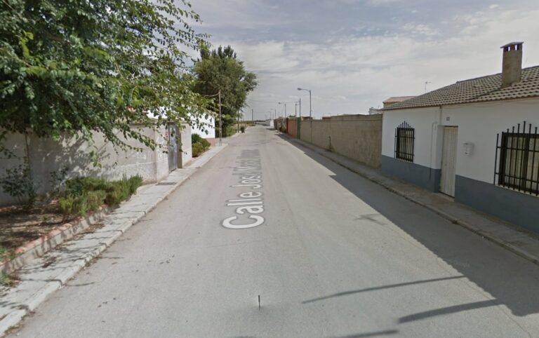 Fallece un motorista de 17 años atropellado por un tractor en Las Mesas