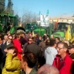 Los agricultores llegan a Toledo al grito del "campo unido, jamás será vencido": "Pedimos precios justos"