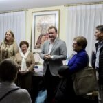 Vicente Casañ acompañaba a la Asociación de Viudas de Albacete en el tradicional acto de entrega de canastillas a Cáritas