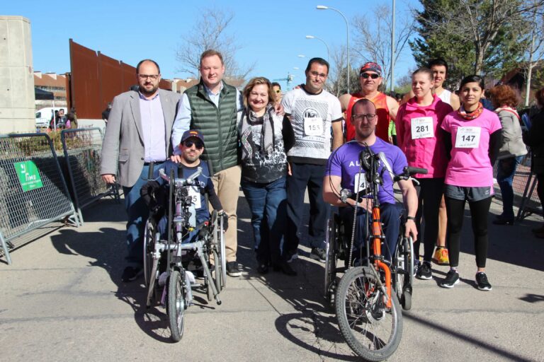 Albacete vive la VI edición de la Carrera Solidaria de la Asociación de Implantados Cocleares