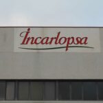 Un trabajador de 25 años fallece aplastado por la plataforma de un camión en una empresa de Tarancón