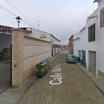 Extinguido el incendio de la fábrica de dulces de Almagro y deja cinco afectados por inhalación de humo