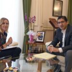 La alcaldesa de Santa Cruz de Mudela solicita anticipos para desarrollar un proyecto FEDER y la adquisición de patrimonio