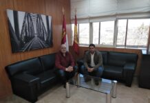 Avanza la nueva Ley del Transporte en Castilla-La Mancha entre la Federación regional del Taxi y el director general de Transportes