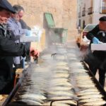 150 kilos de sardinas y 120 litros de vino en la sardinada carnavalera de Manzanares