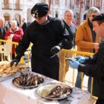 150 kilos de sardinas y 120 litros de vino en la sardinada carnavalera de Manzanares
