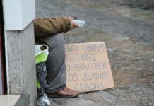 Las autonomías situadas al sur de Madrid, como Castilla-La Mancha, tienen las tasas más altas de pobreza