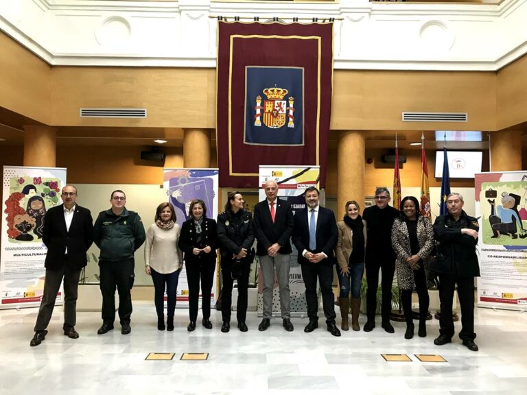 Inaugurada la exposición de Cruz Roja “Igualdad de Género en Perspectiva” en Cuenca
