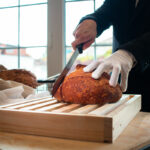 El pan de J. Sánchez cobra protagonismo en un menú elaborado por el chef del Restaurante Epílogo