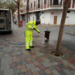 El Ayuntamiento de La Roda trabaja en la desinfección de parques y calles de la localidad