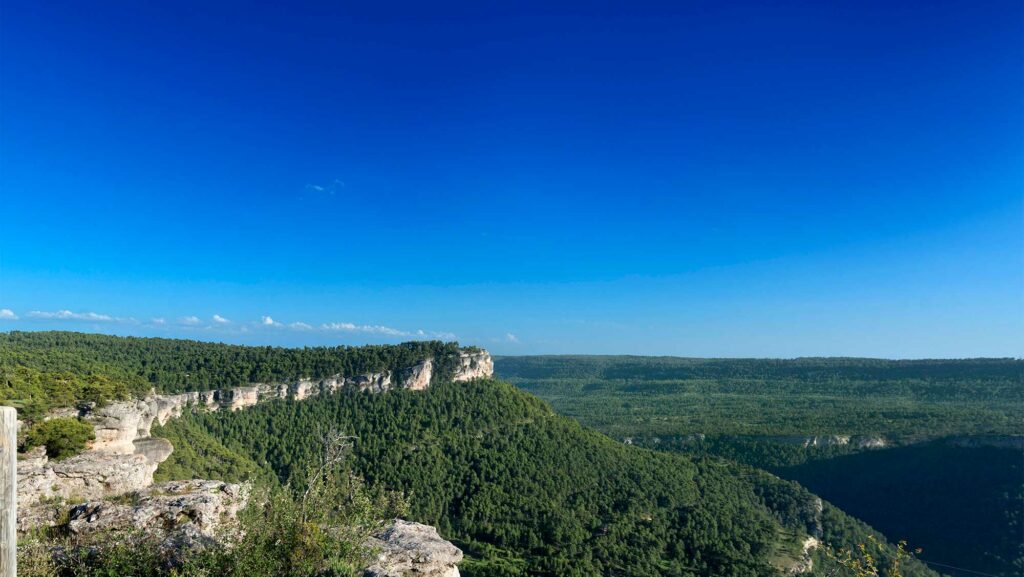 Cascadas, vida y vistas increíbles: estos son los 7 Parques Naturales de Castilla-La Mancha
