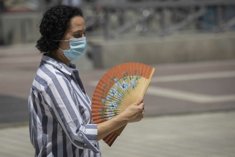 La mascarilla será también obligatoria de forma permanente en Castilla-La Mancha a partir de la próxima semana